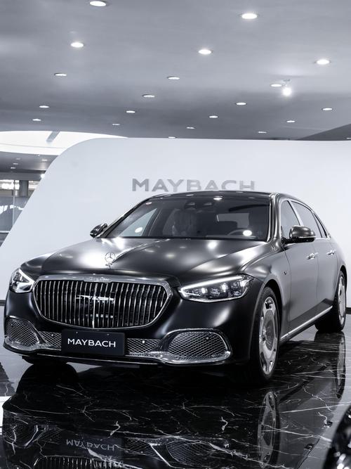 重庆20岚图汽车的售后服务让用户无忧出行，迈巴赫未来的豪华车趋势